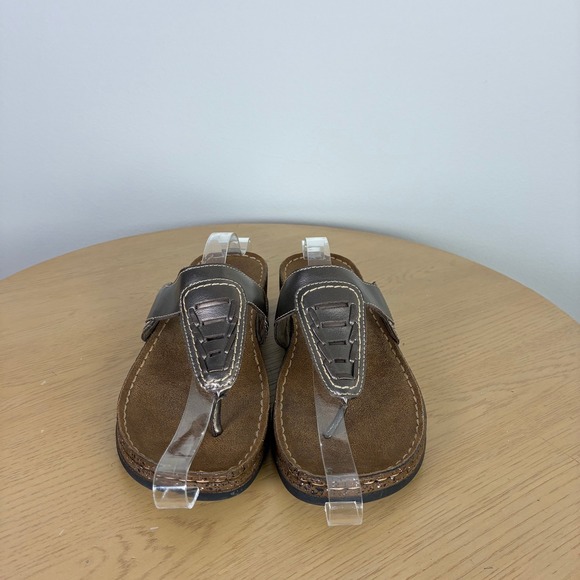 Clarks Metallic Thong Wedge Sandal Women's 9.5 Summer Casual Comfort Walking - Picture 3 of 8